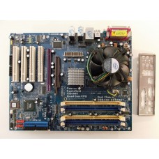 Asrock 4CoreDual-SATA2 Socket 775 Motherboard With Core 2 Duo E6600 2.40 GHz Cpu