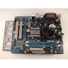 Gigabyte GA-G31M-ES2L Motherboard With Intel Core 2 Duo E7500 2.93 GHz Cpu