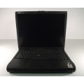 Dell Latitude CPx J650GT Intel Pentium III 650 MHz Vintage Laptop
