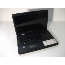 Toshiba Satellite C660D-1GD AMD E-300 APU 1.30 GHz Laptop