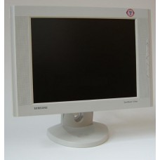 Samsung SyncMaster 151BM 15 Inch LCD Monitor With In-Built Speakers