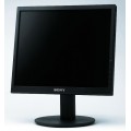 Sony SDM-S73 17 Inch LCD Monitor
