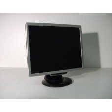 Job Lot 12x GNR TS702 MR17E-AAAD 17 Inch LCD Monitors Grade B