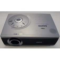 Sanyo PLC-SW30 LCD Projector With 1863 Lamp Hours Used