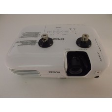 Epson EB-X9 H375B LCD Projector With 957 Lamp Hours Used