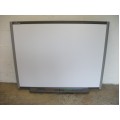 Smart Board SB660 Interactive Whiteboard With Pen Tray