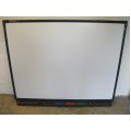 Smart Board SB580 Interactive Whiteboard With Pen Tray
